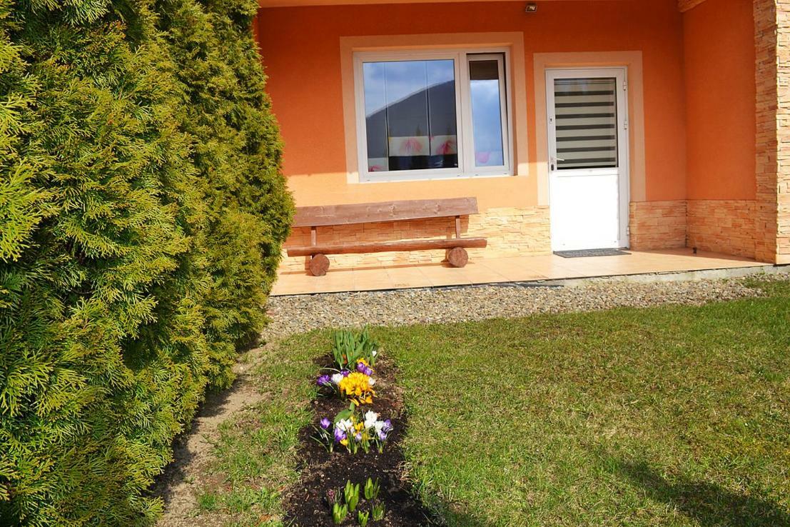 Agroturystyka U Podnoza Gory Cergowej Dukla Extérieur photo